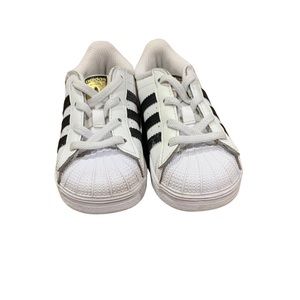 Unisex 7.5k Toddler Adidas Superstar white w/black stripes